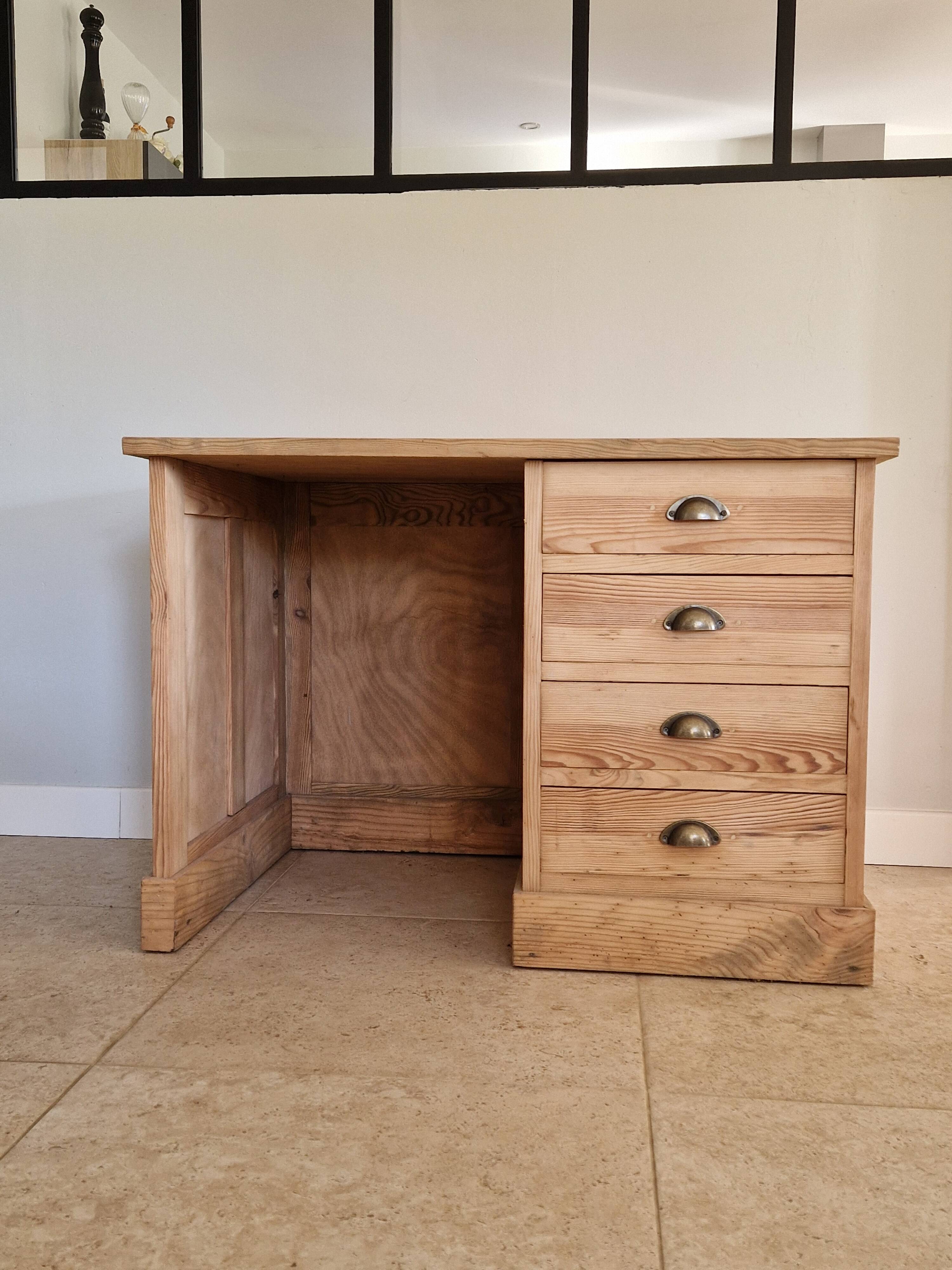Bureau en pin