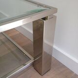 Table basse moderniste chromée. Travail français. Vers 1970