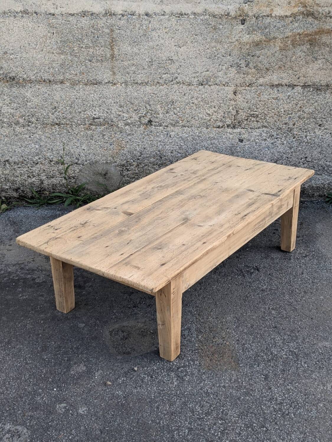 Farmhouse coffee table
