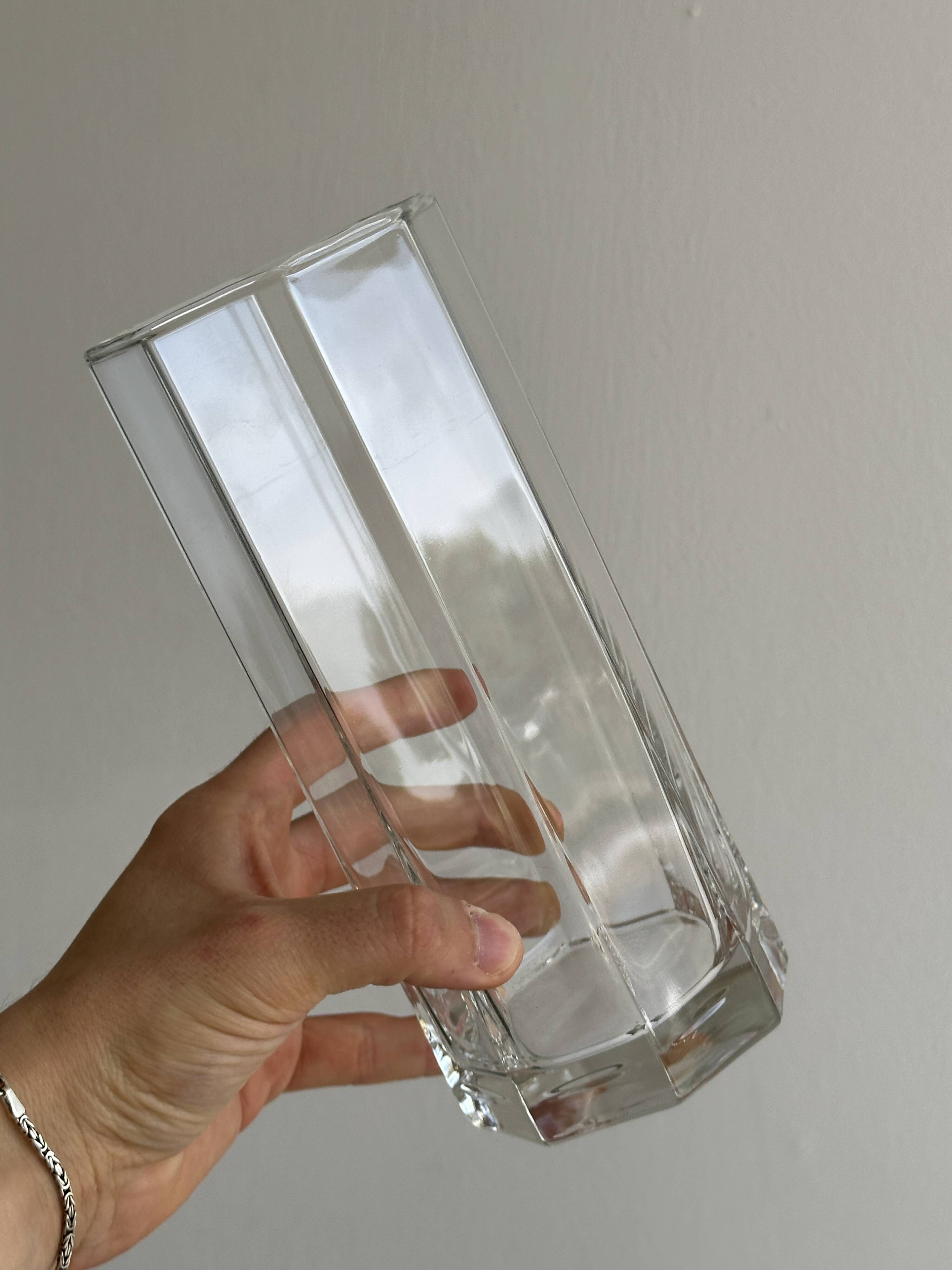 octagonal vase in thick transparent glass