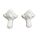 Cast-iron bathtub feet