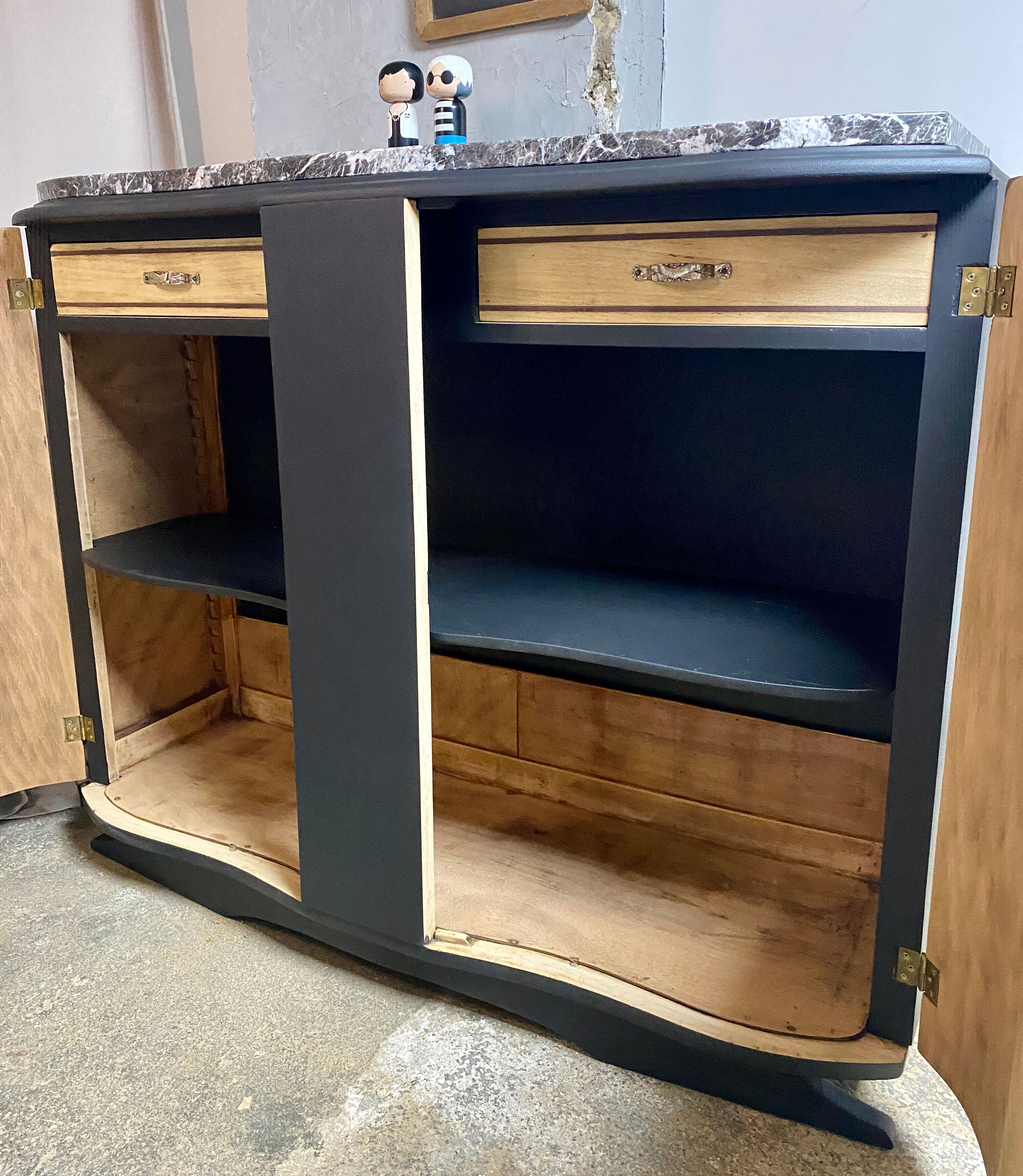 Buffet art deco avec marbre