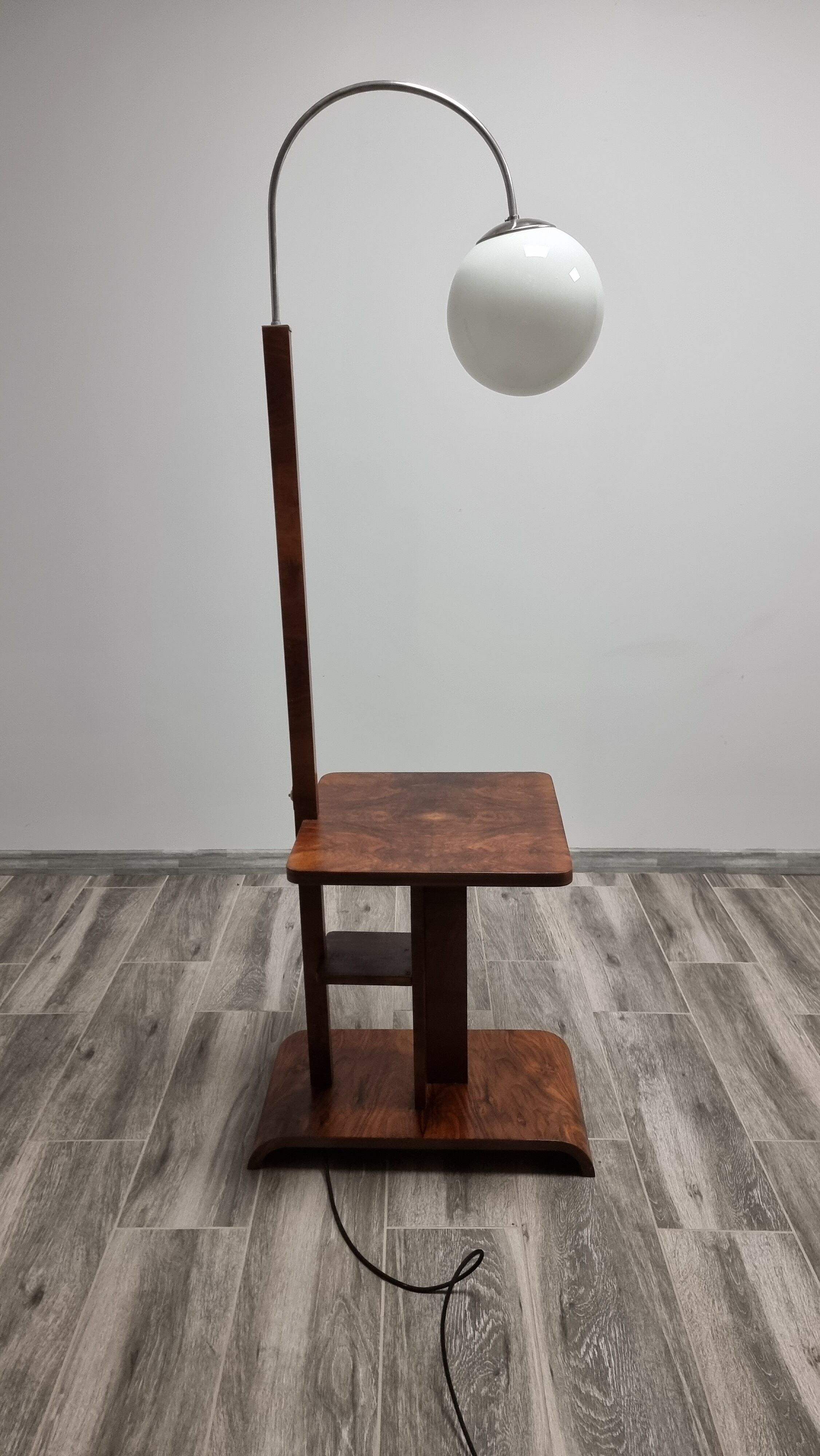 Floor lamp by Jindrich Halabala