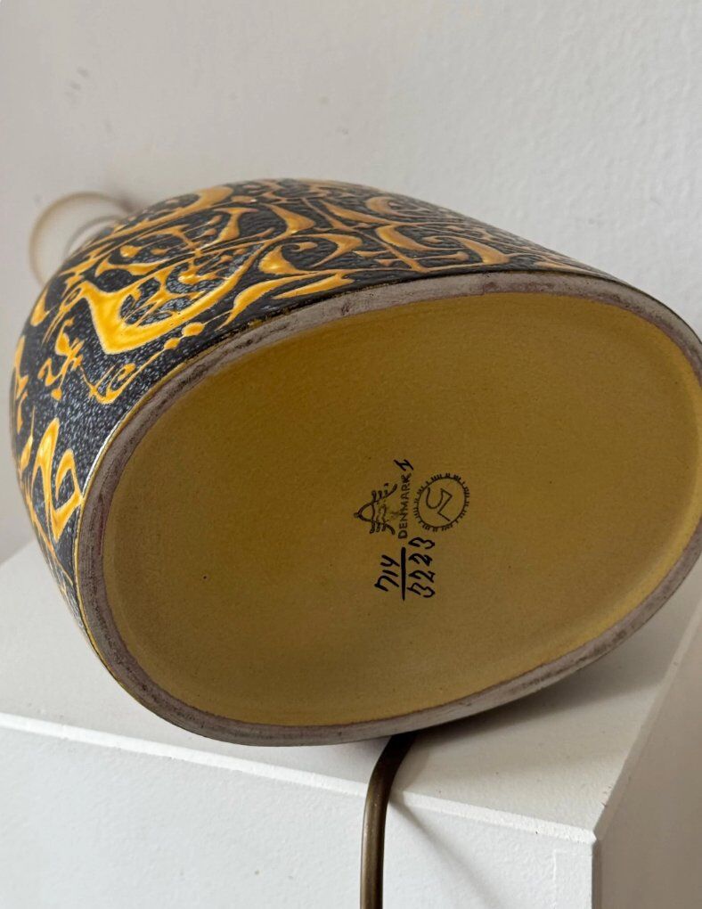 Lampe de table par Nils Thorsson pour Royal Copenhagen, années 1970.