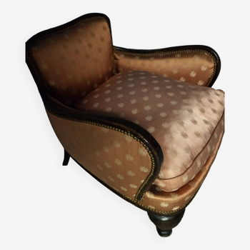 Fabric bridge armchair