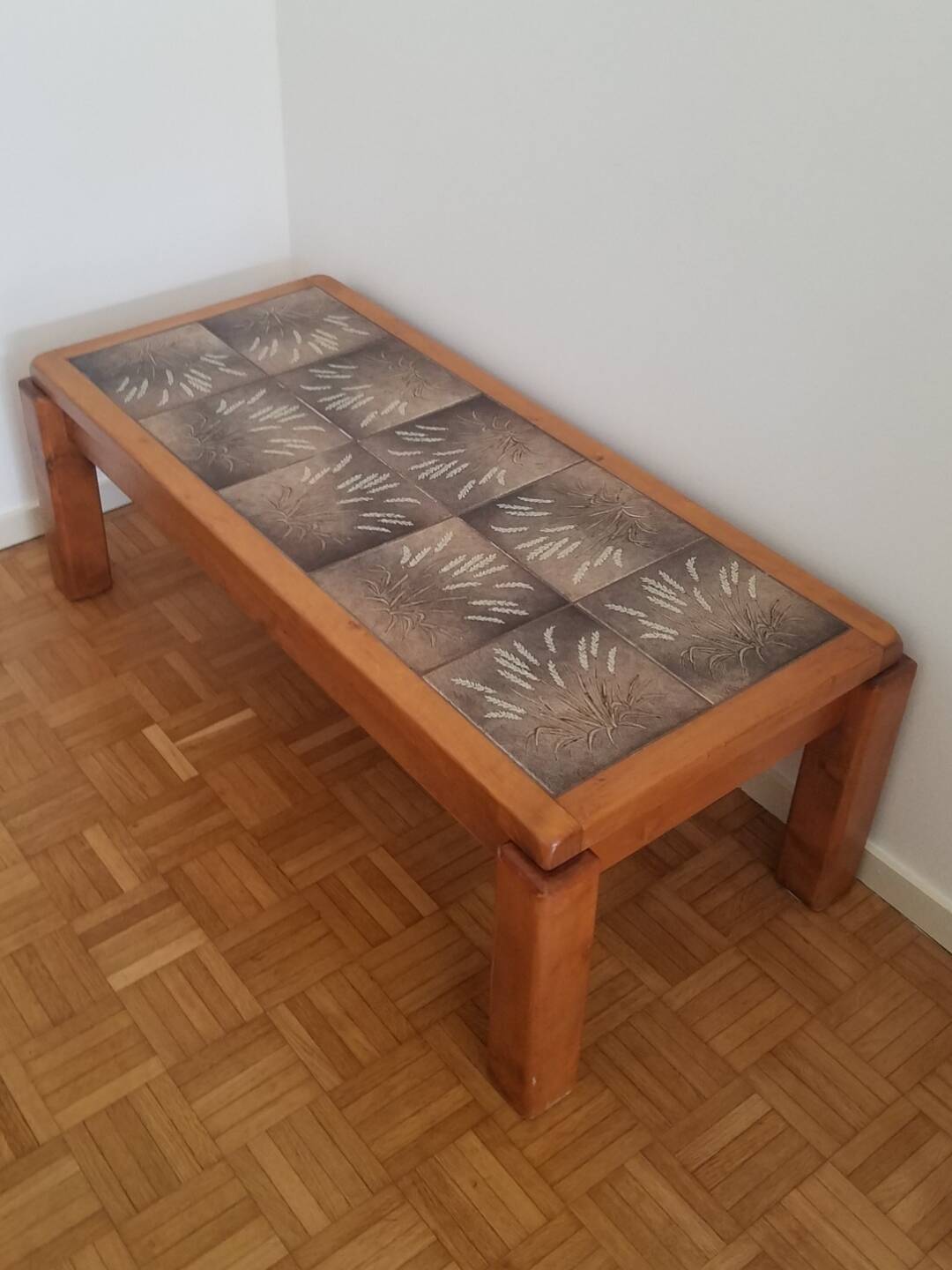 Table basse en céramique