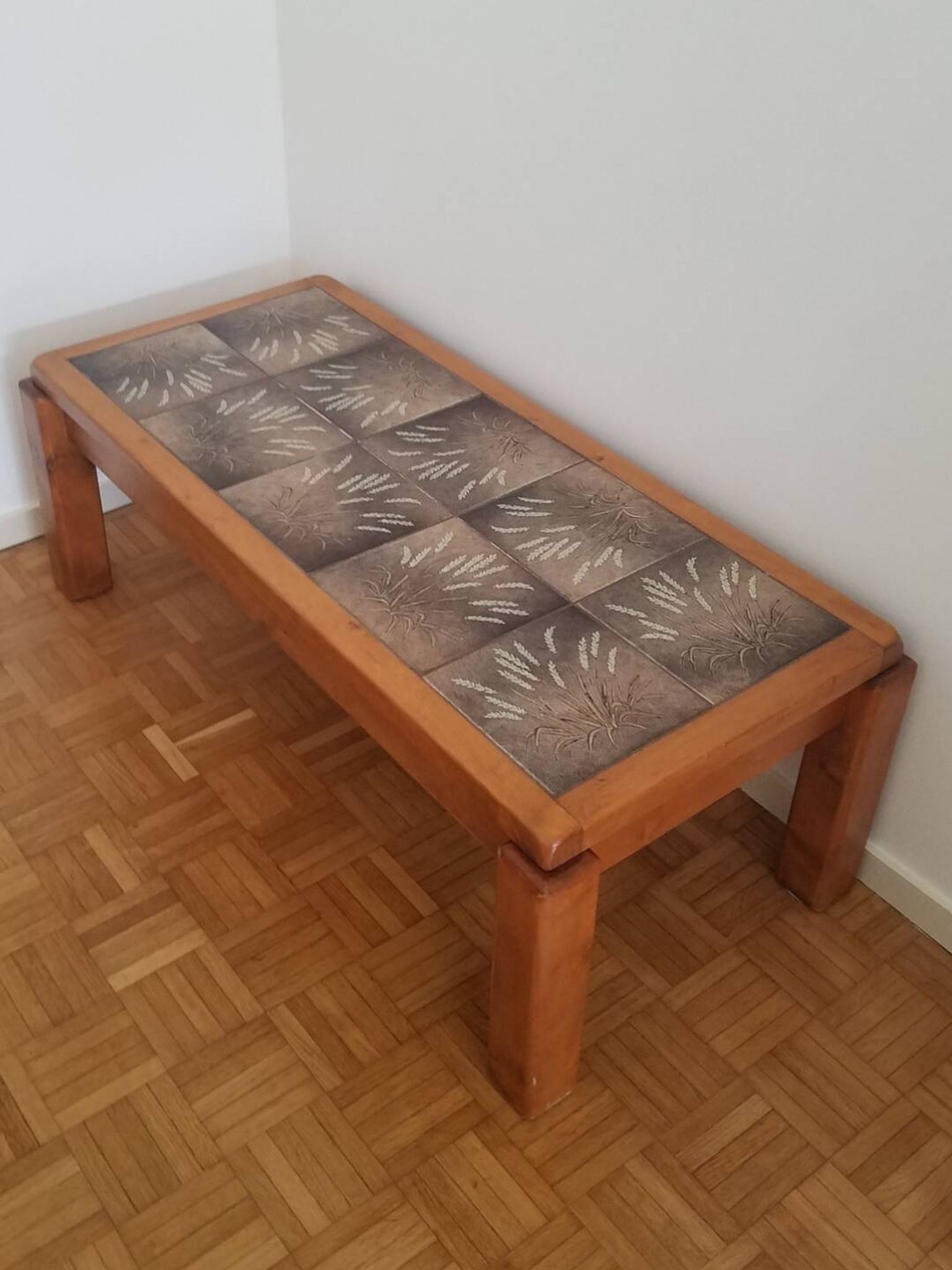 Table basse en céramique