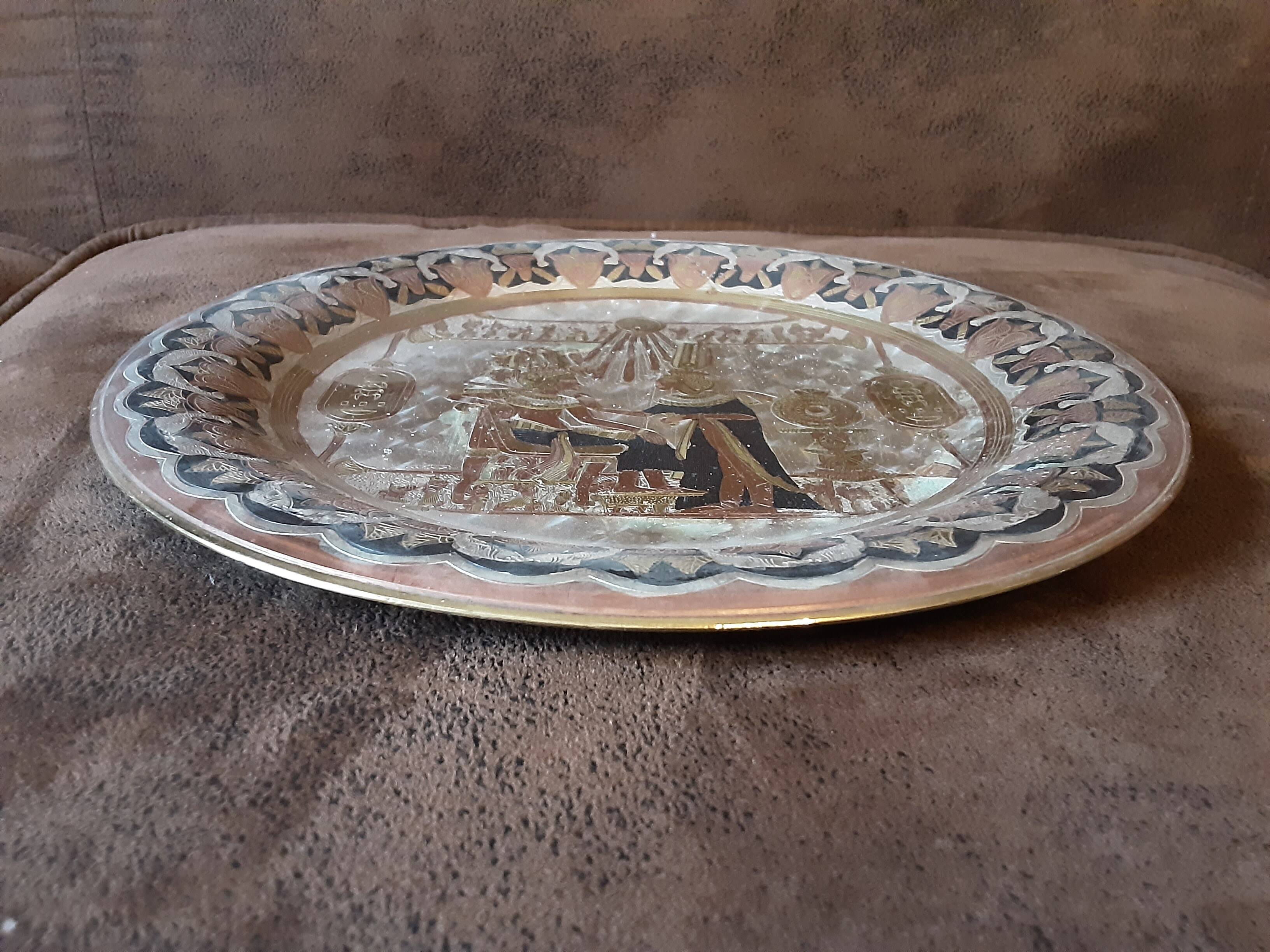 Egyptian decorative plate
