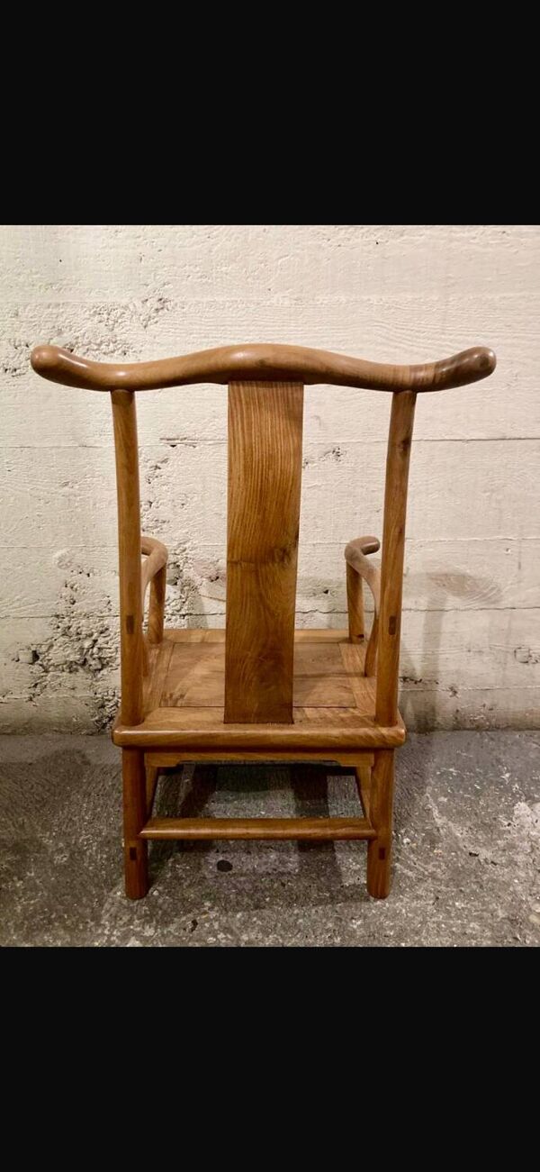 Petite chaise chinoise style Ming en huanghuali