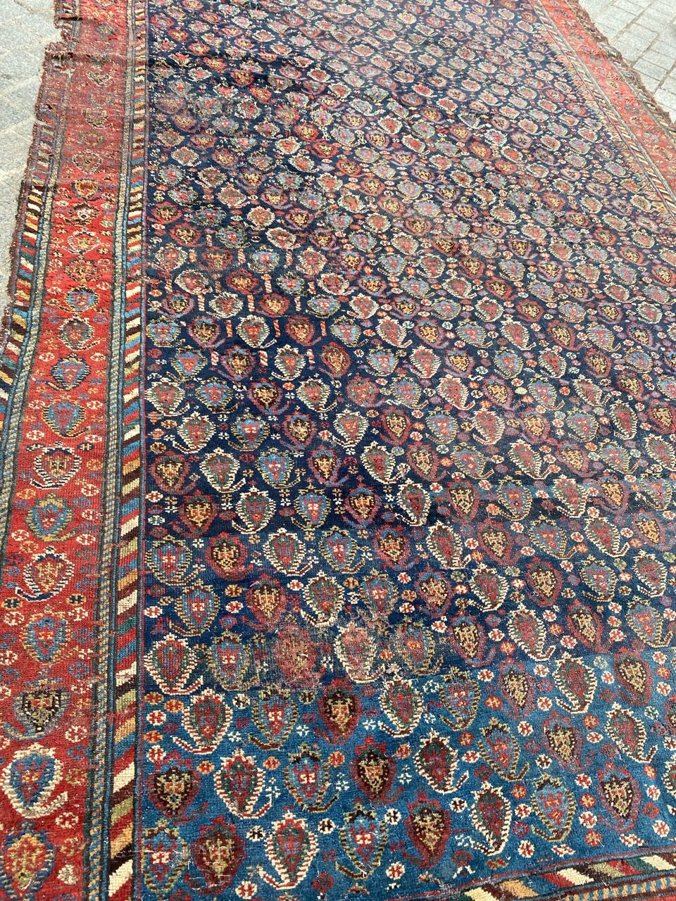 Pretty old Persian carpet of ghashghai handmade 177x328 cm