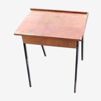 Tilting school desk