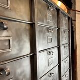 Strafor 3-column clamshell cabinet