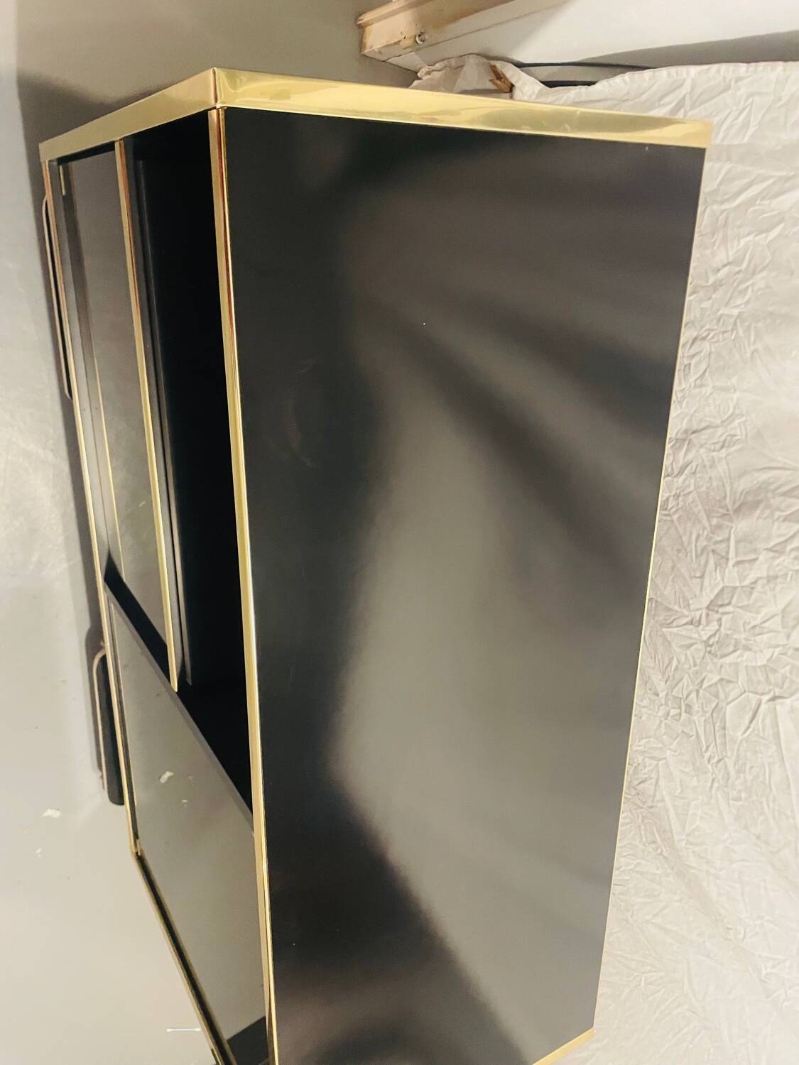 Sideboard, black lacquered and brass Hi-fi unit by Roche Bobois, circa 1970