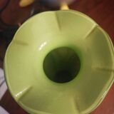 Petit vase opaline tons verts 1980