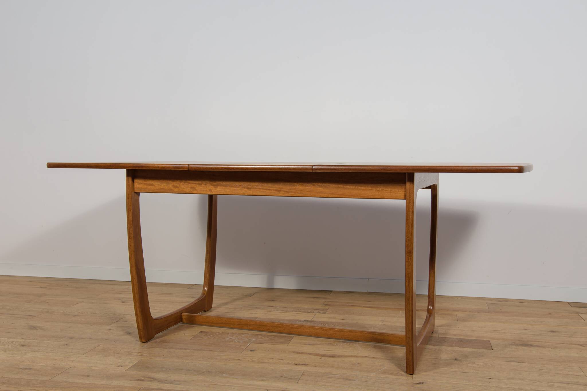 Mid-Century Teak Extendable Dining Table from G-Plan, 1960s