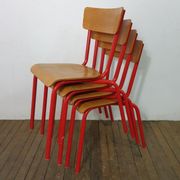 Chaises d'école