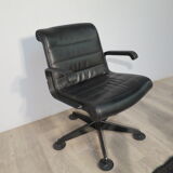 Sapper armchair edited by Knoll