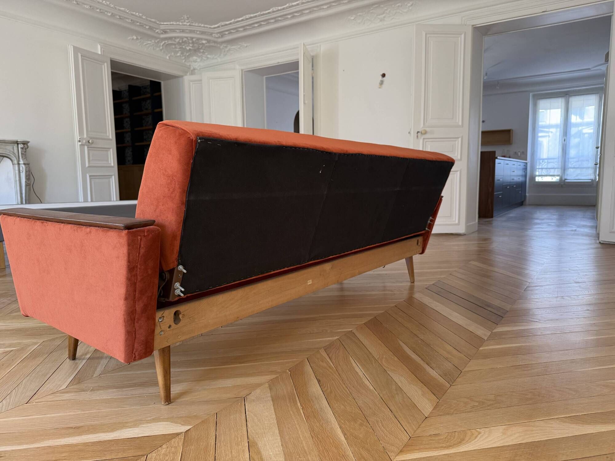 1960s three-seater daybed canapé