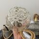 Lot de deux baladeuses vintage globes en verre ciselé
