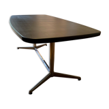 Table by Giancarlo Piretti