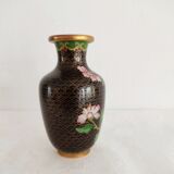 Chinese partitioned vase 10.3 cm