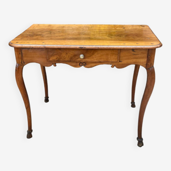 Table à Gibier en noyer d’époque Louis XV Travail Français du XVIII eme siècle