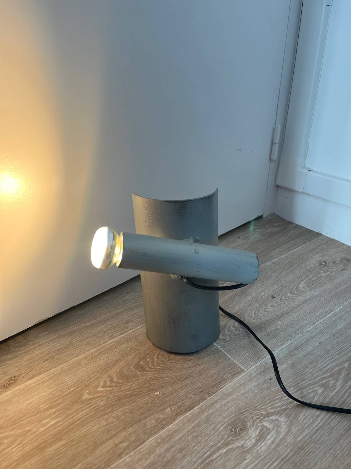 Lampe grise
