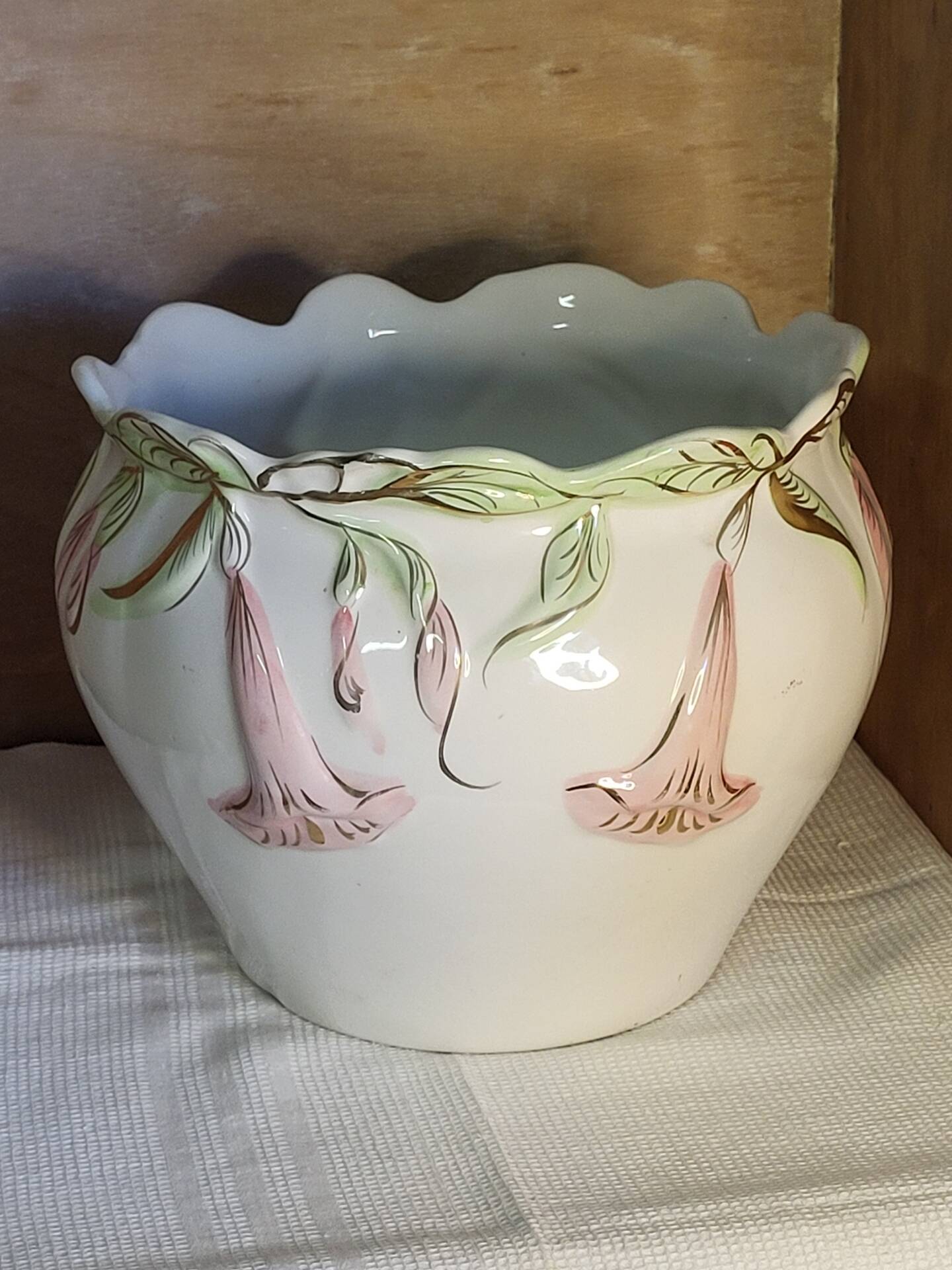 Vintage plant pot