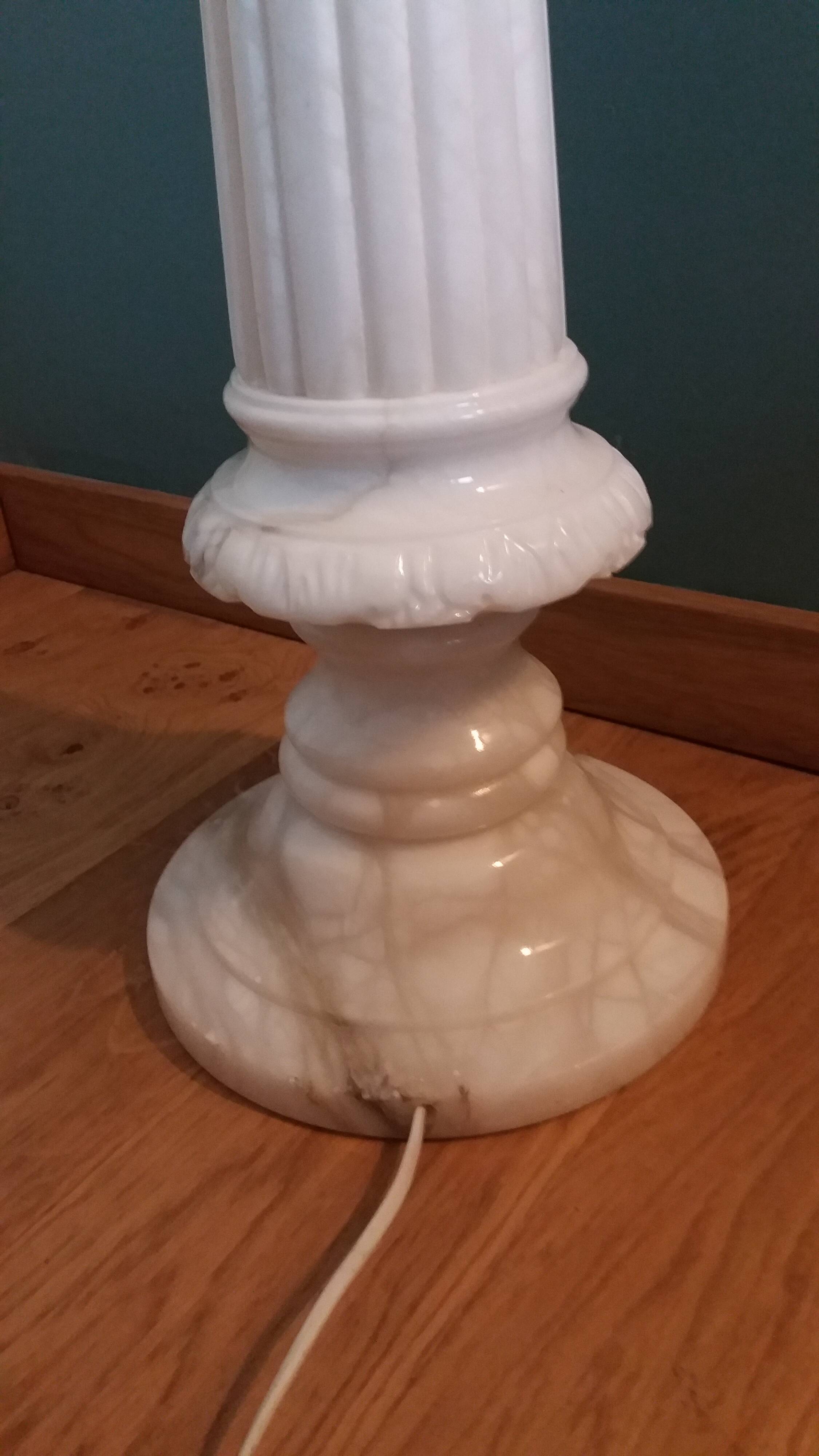 Alabaster light column