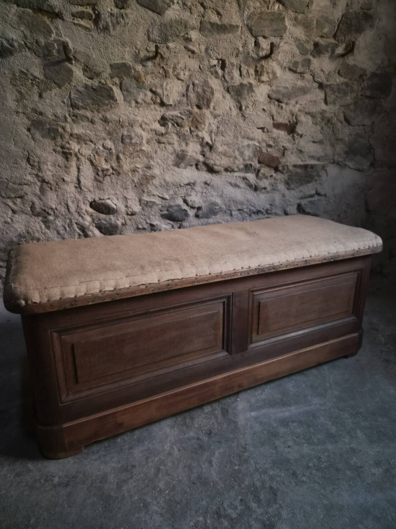 Antique French oak storage bench / blanket box, 1800–1850