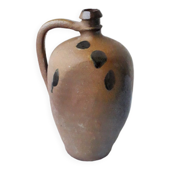 Sandstone jug