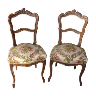 Pair of chairs in Walnut style rock to the end of the XIX century