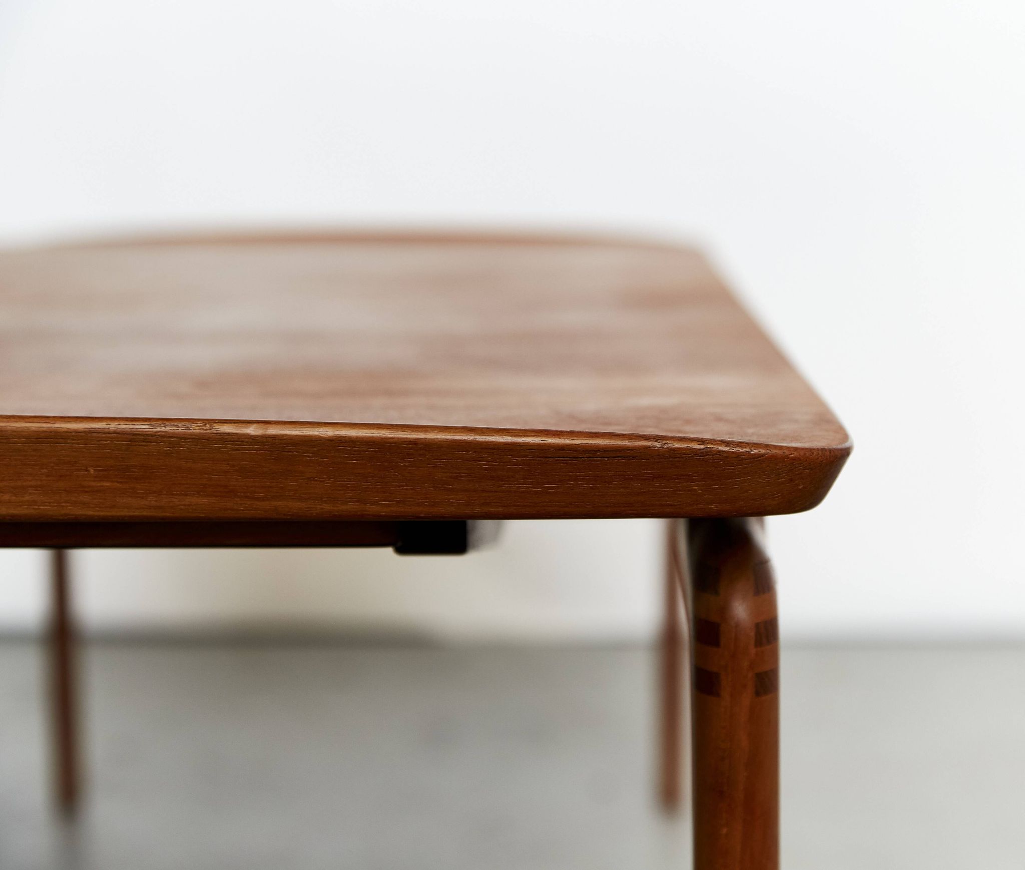 FD 640 Table by Peter Hvidt & Orla Mølgaard-Nielsen for France & Son,