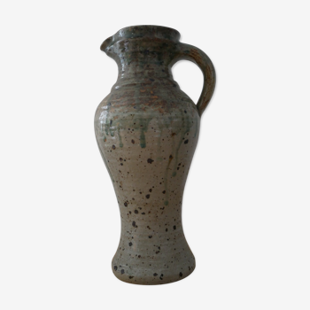 Grey-green sandstone pitcher vase