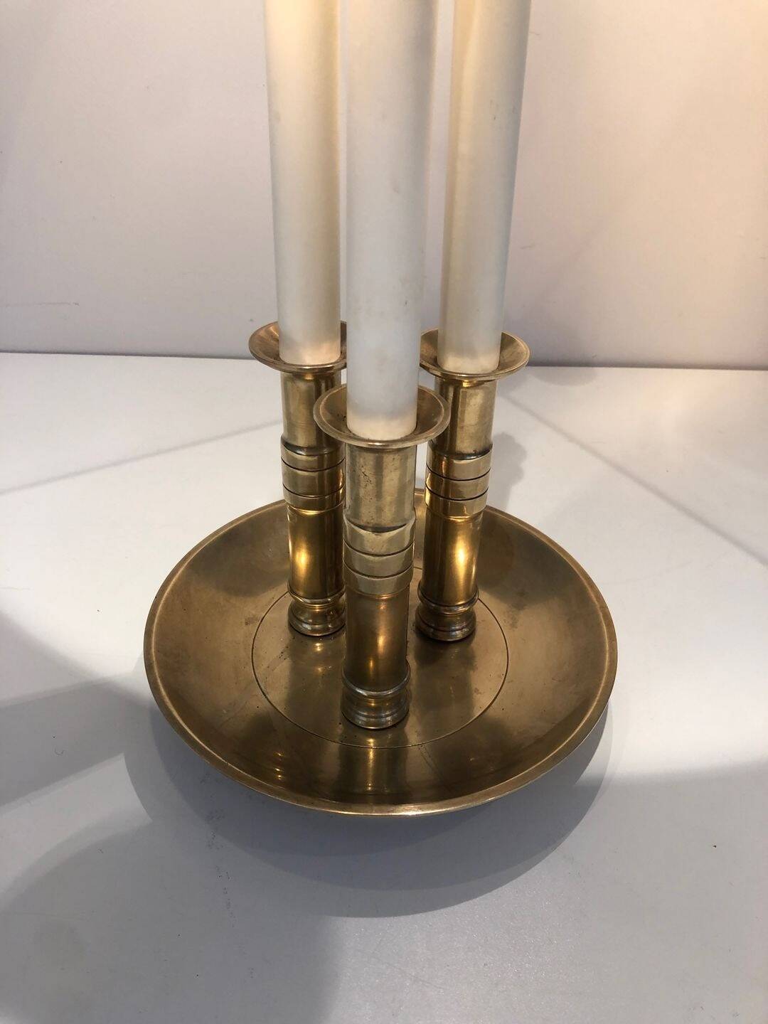 Pair of Brass and White Lacquer Table Lamps, Neoclassical Style, Tr