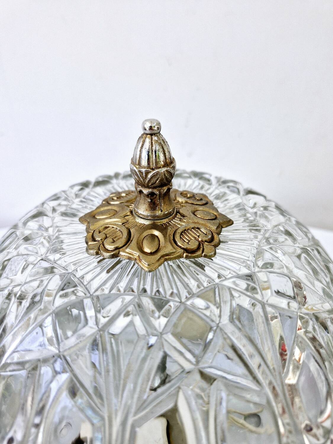 Plafonnier Globe Lampe Ancien En Verre Cerclage Doré 2 Ampoules A Vis