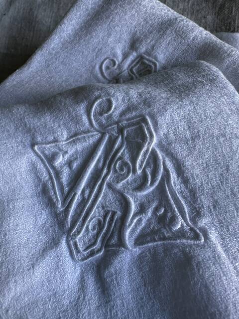 monogrammed table napkins