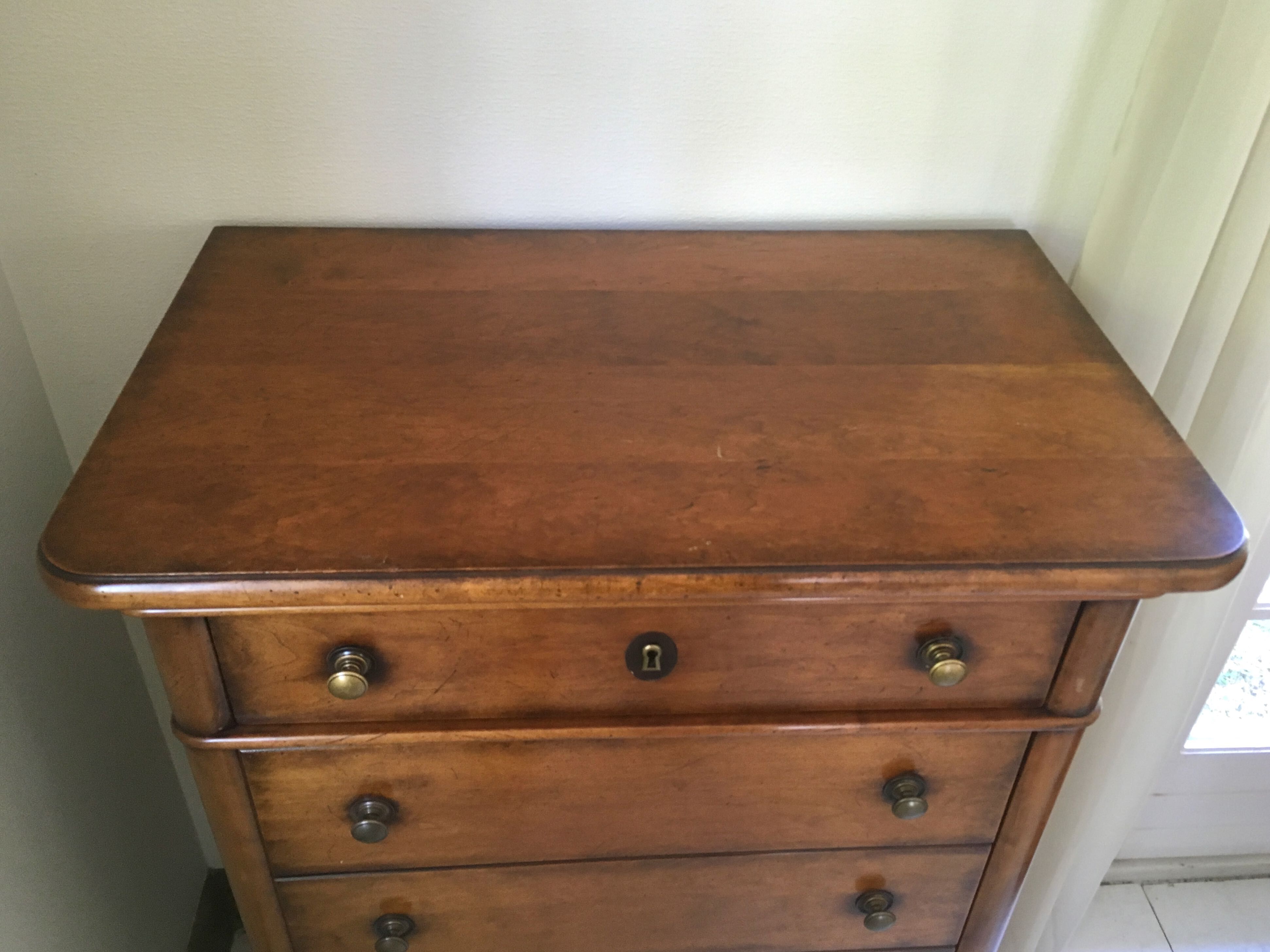 Commode vinyl cabinet 60s