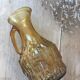 Carafe en verre ambré