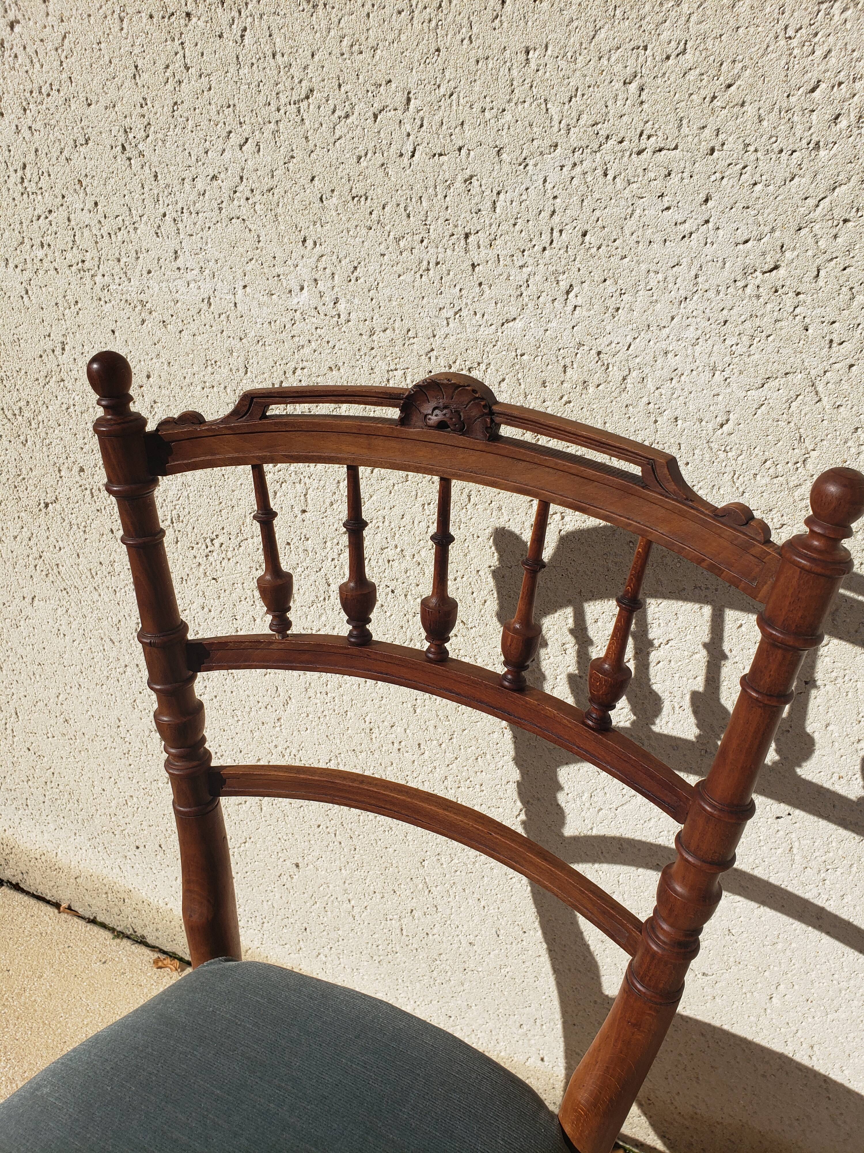 2 chaises anciennes style Napoléon III