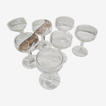 Set of 6 chiseled glass champagne glasses