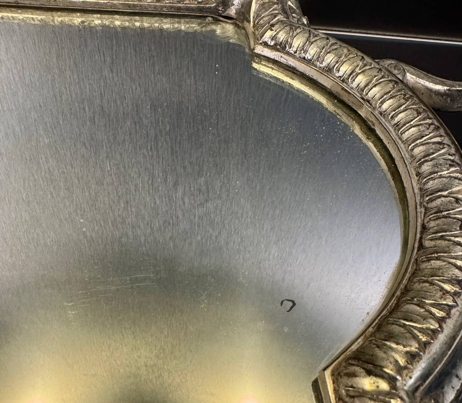 Silver metal mirror tray