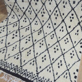 Berber carpet beni ouarain 252 x 144 cm