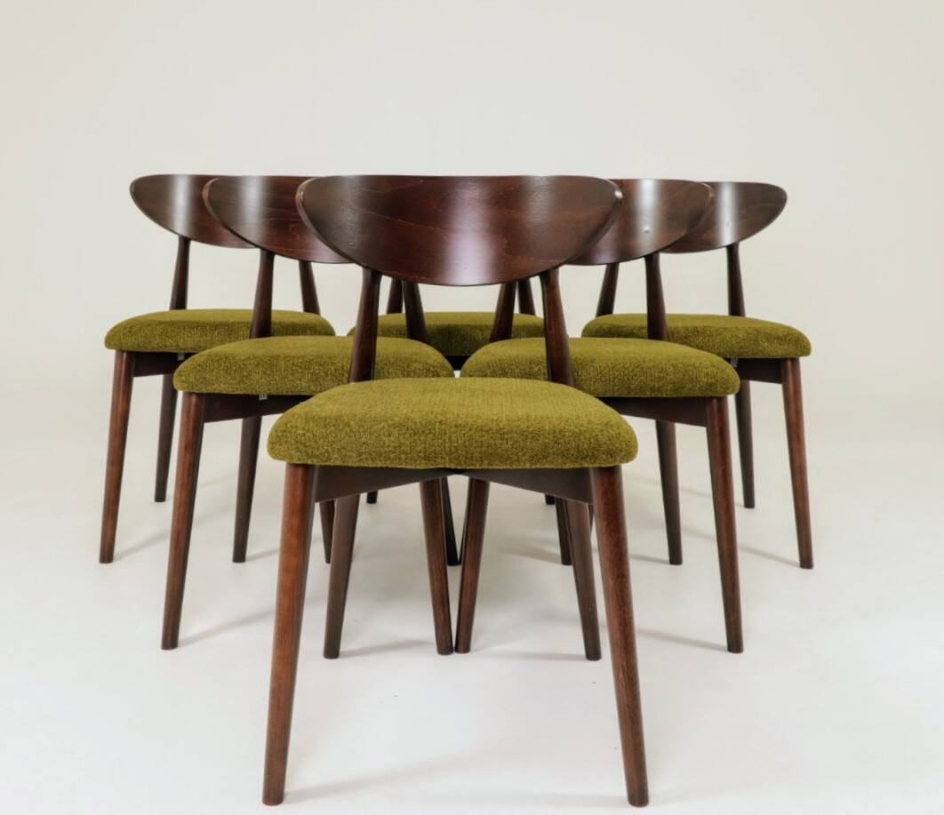 Scandinavian dining chairs set of 10 in sauvage green bouclé.