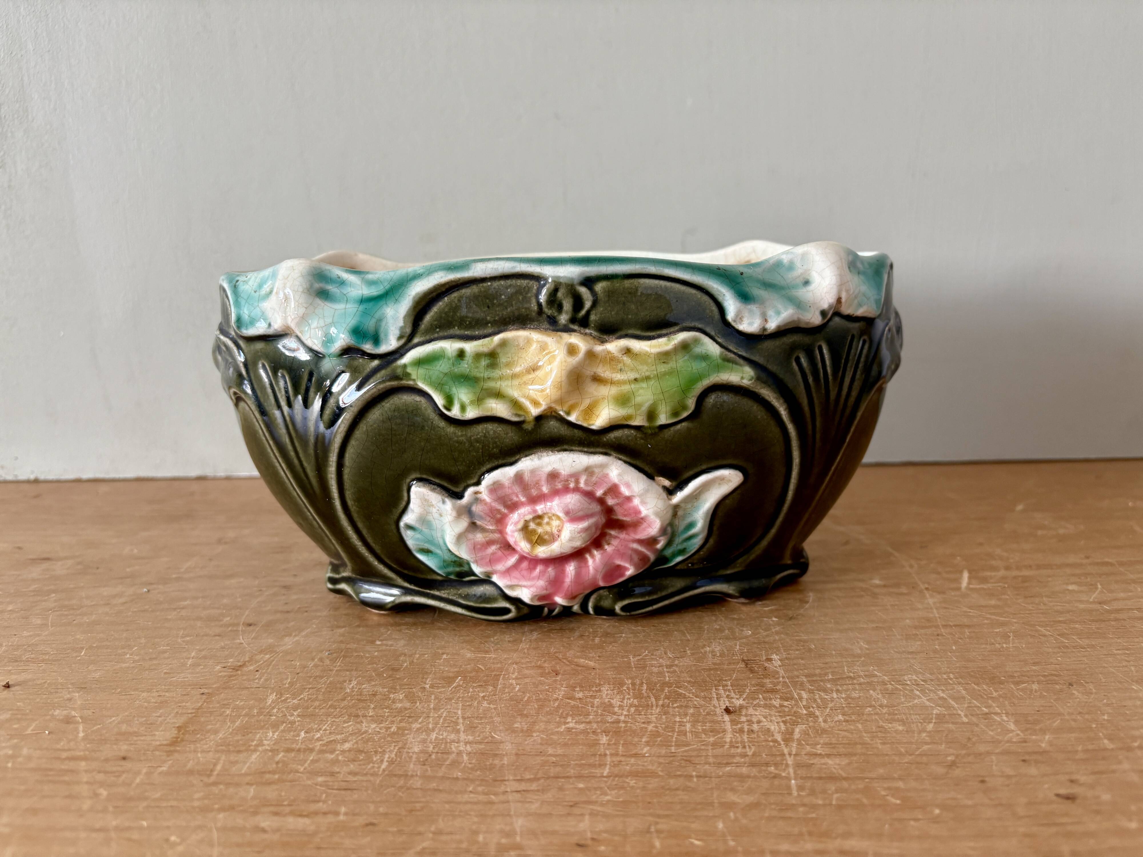 Vintage slip planter