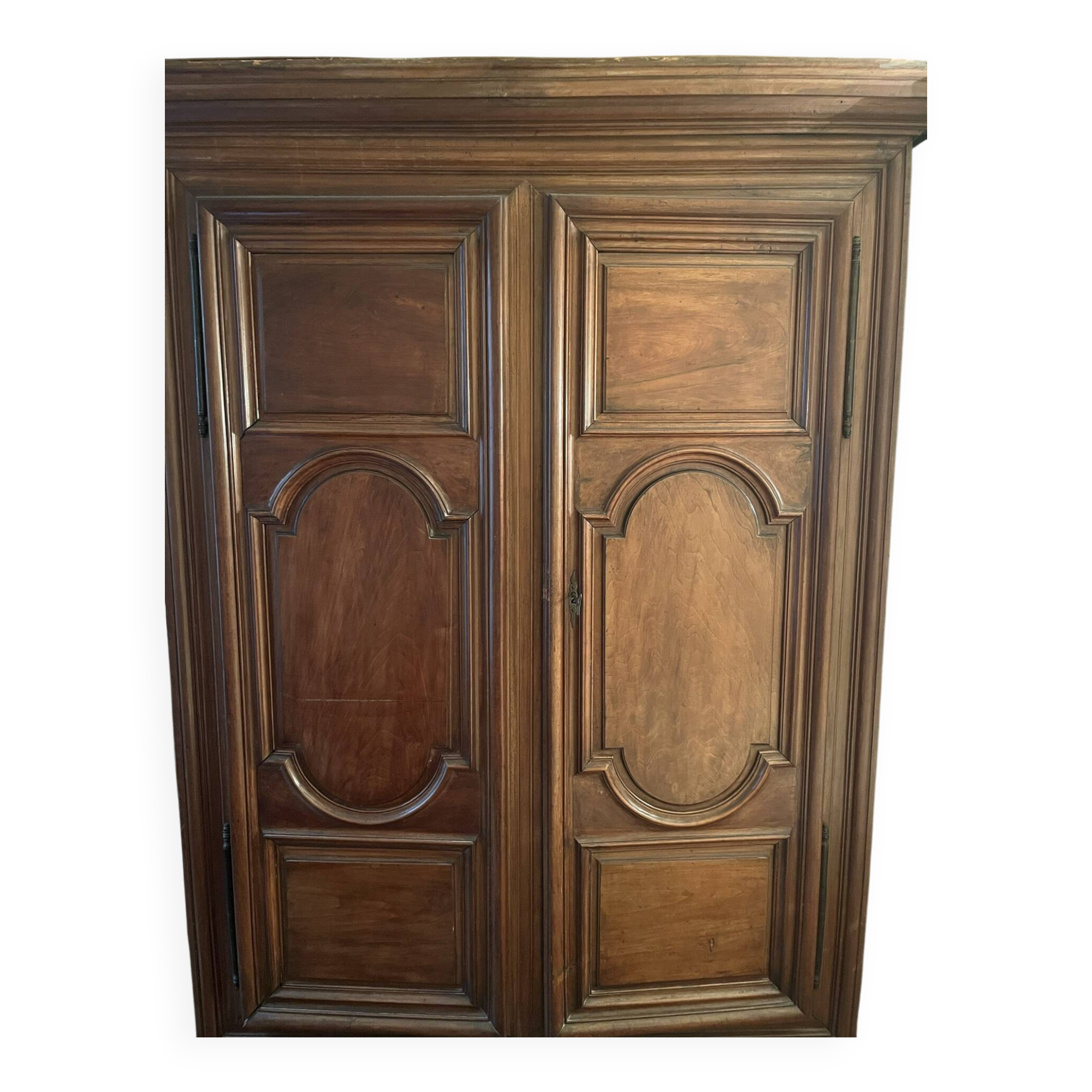 Louis XIV walnut wardrobe with arched panels – 18th century