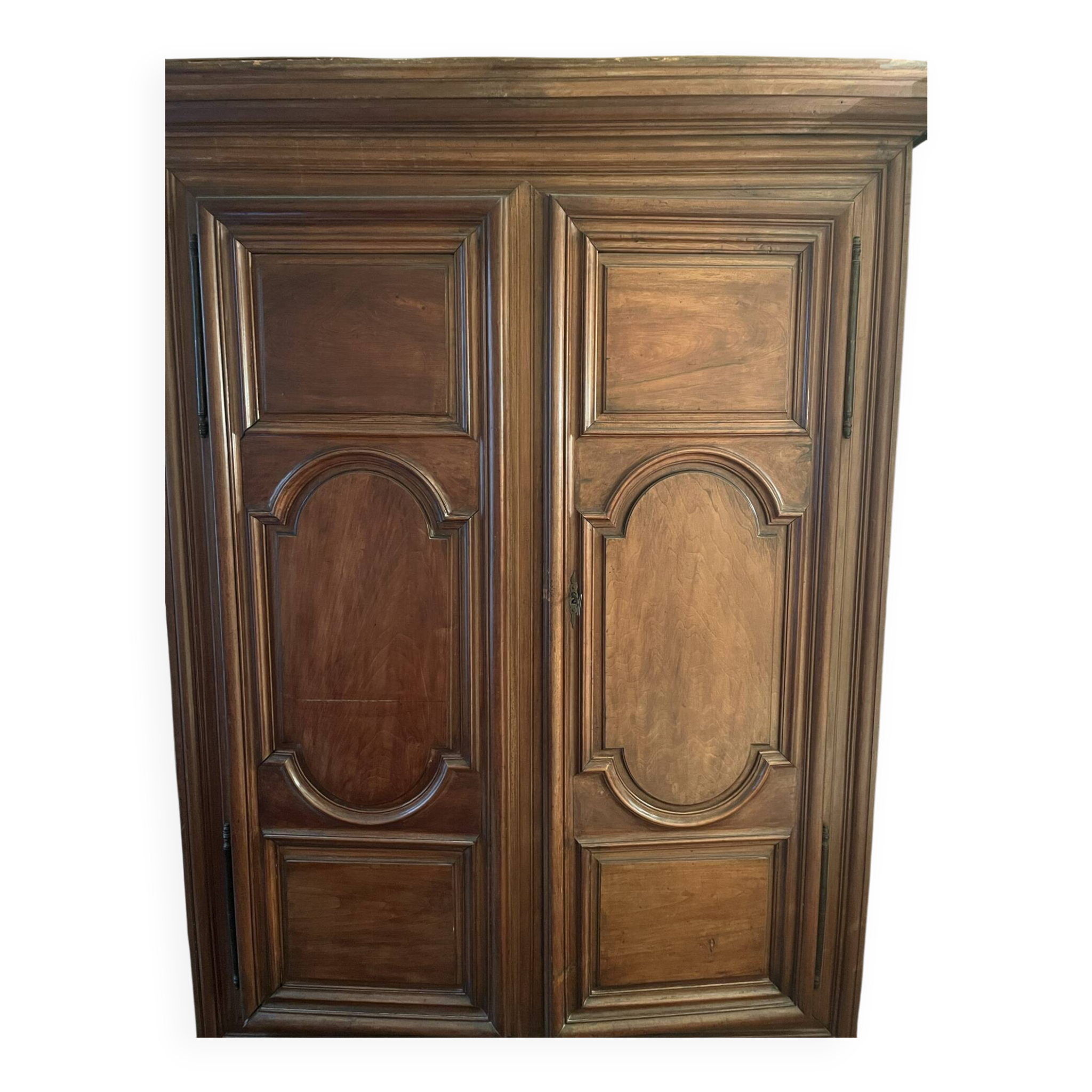 Louis XIV walnut wardrobe with arched panels – 18th century