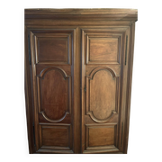 Louis XIV walnut wardrobe with arched panels – 18th century