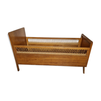 Vintage Scandinavian child bed