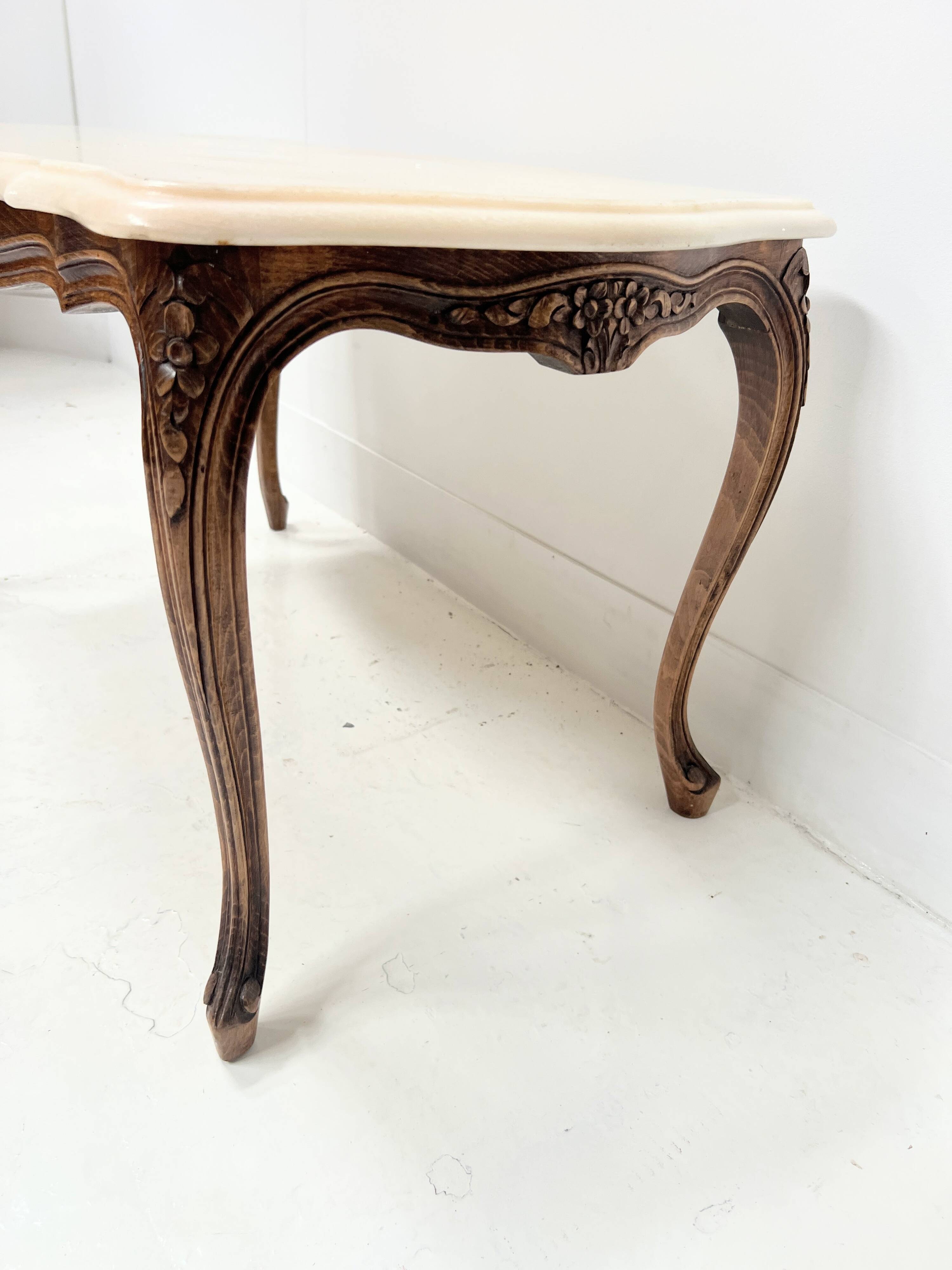 Louis XV style coffee table in patinated beech, 20th century.